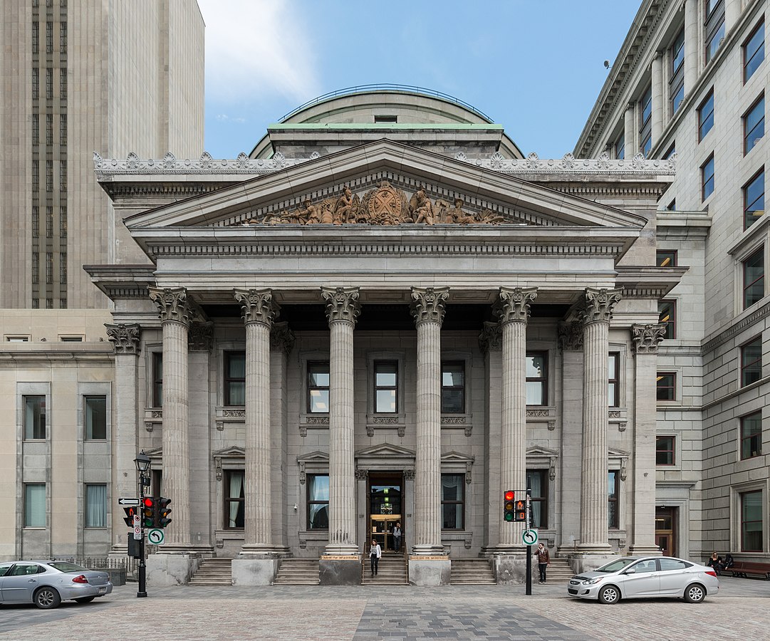 Bank of Montreal Head Office, Montréal, Southeast view (2017-04-10, via Wikimedia). By DXR - Own work, CC BY-SA 4.0, https://commons.wikimedia.org/w/index.php?curid=58326453