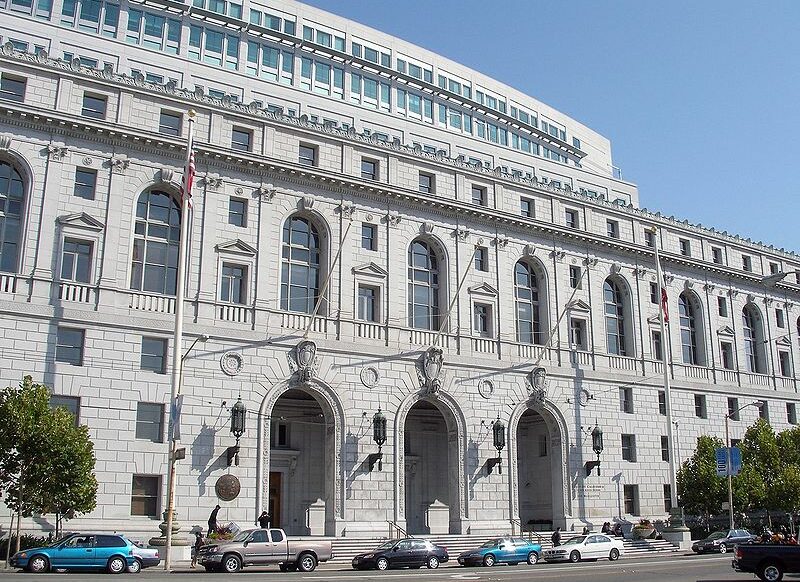 The Earl Warren Building and Courthouse (former California State Building) — at Civic Center Plaza in the San Francisco Civic Center, California. This building is home to the Supreme Court of California and the Court of Appeal for the First Appellate District. Image credit:Coolcaesar, via WikiMedia Commons, Creative Commons license CC By-SA 3.0.